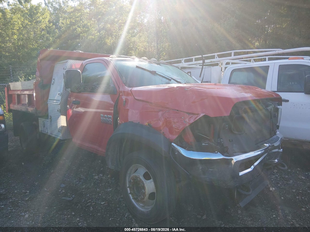 3C7WRNBL0EG****** · 2014 RAM 5500 CHASSIS TRADESMAN/SLT