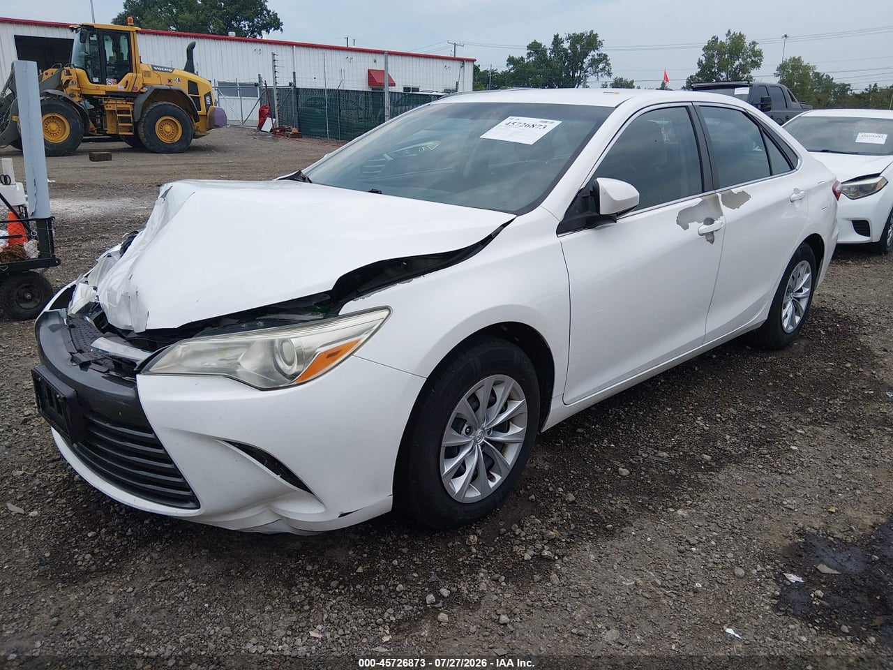 2015 TOYOTA CAMRY LE · 2/11