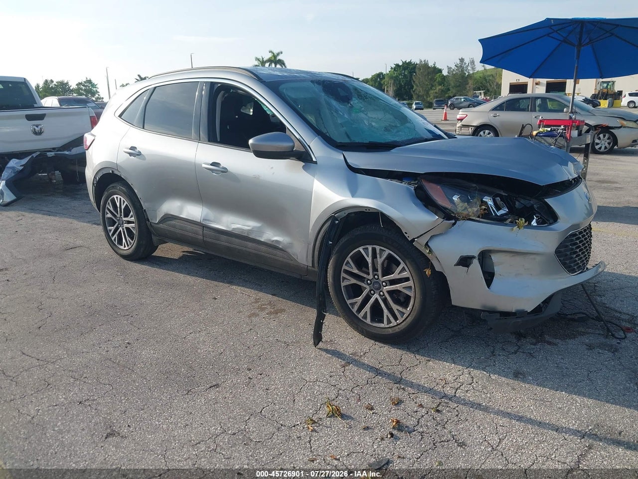 1FMCU0H68NU****** · 2022 FORD ESCAPE SEL