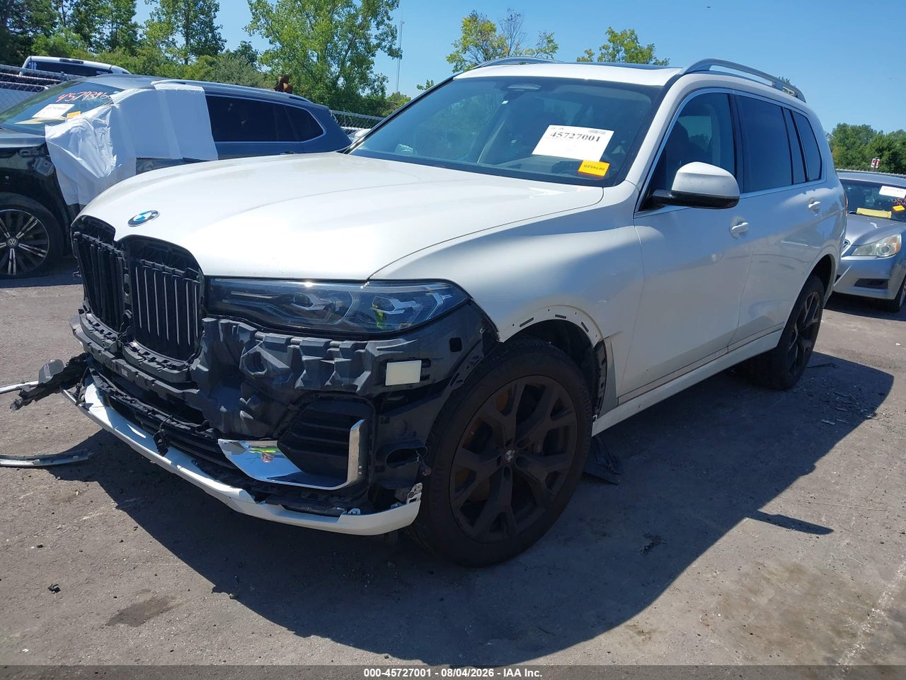 2020 BMW X7 XDRIVE40I · 2/11