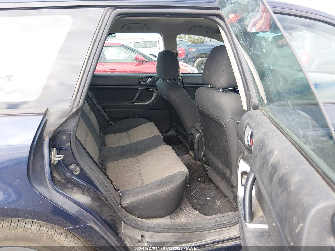 4S3BP616057****** · 2005 SUBARU LEGACY 2.5I · 8/11