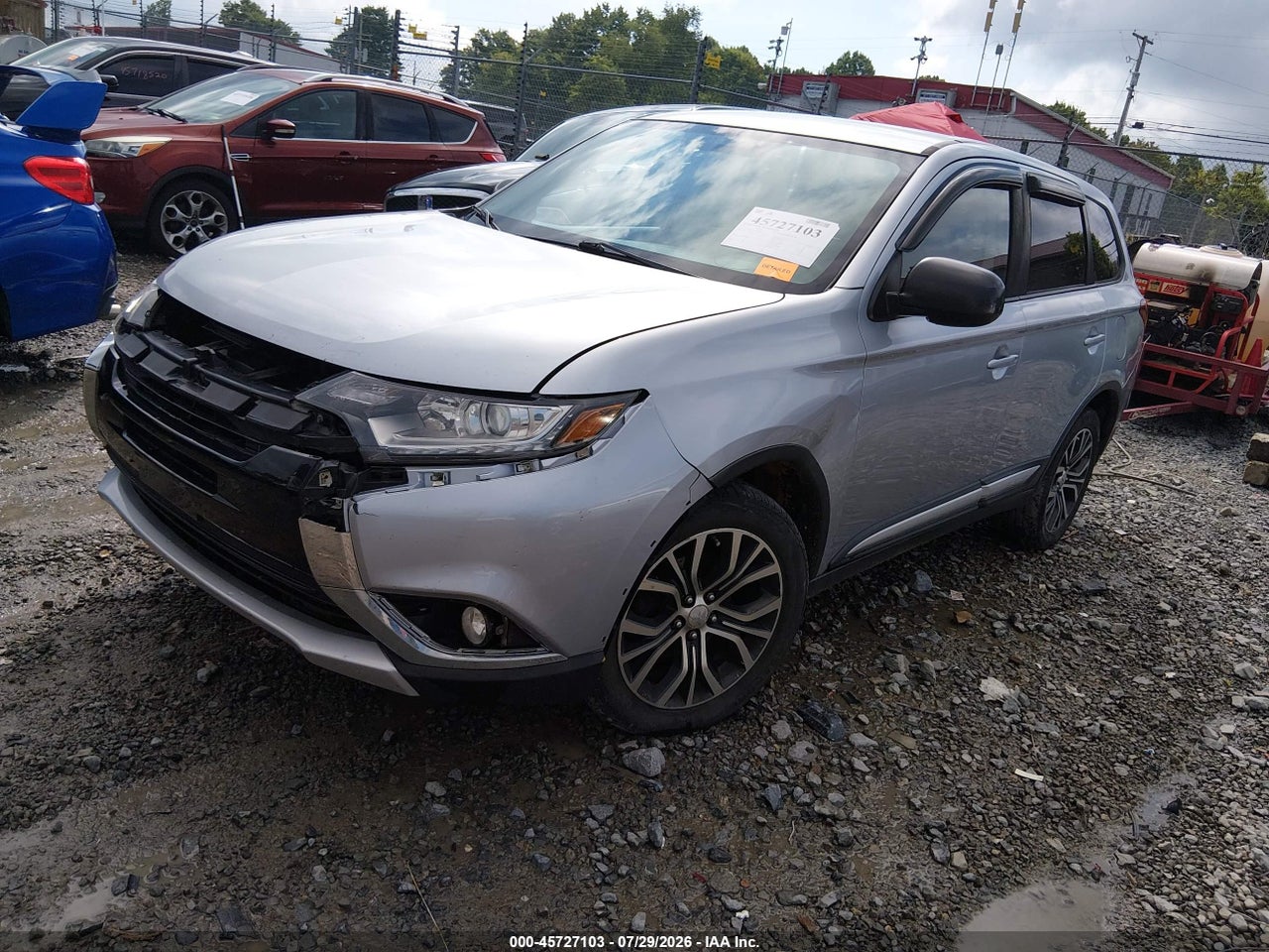 2017 MITSUBISHI OUTLANDER ES · 2/11