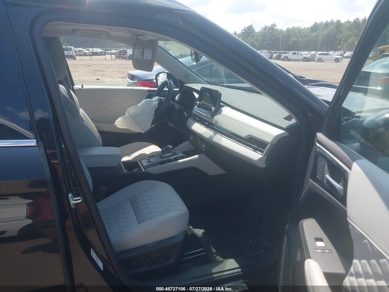 2023 MITSUBISHI OUTLANDER PHEV SEL S-AWC · 5/11