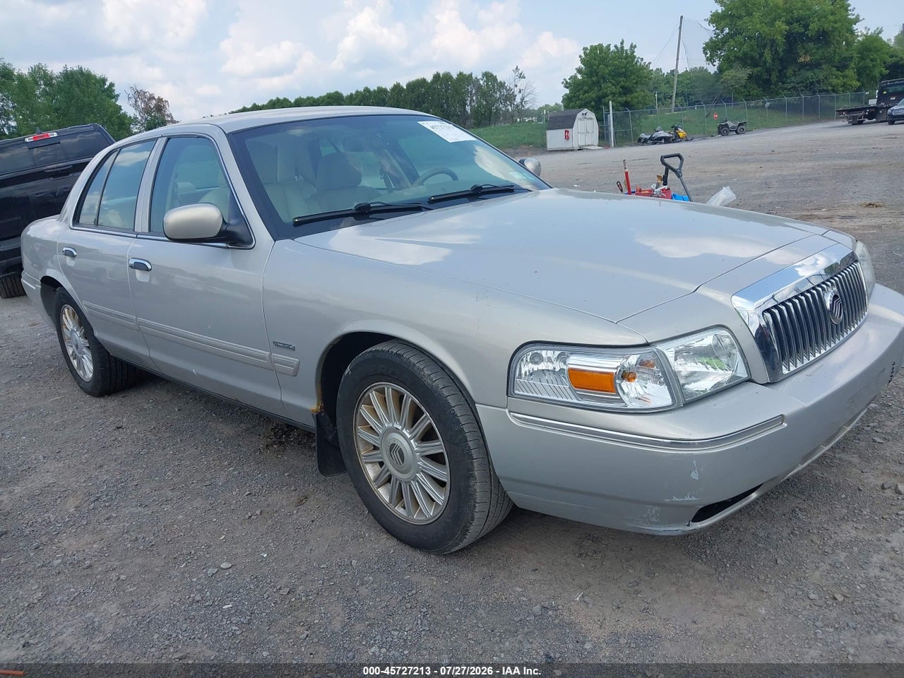 2MEBM7FV5AX****** · 2010 MERCURY GRAND MARQUIS LS (FLEET ONLY)