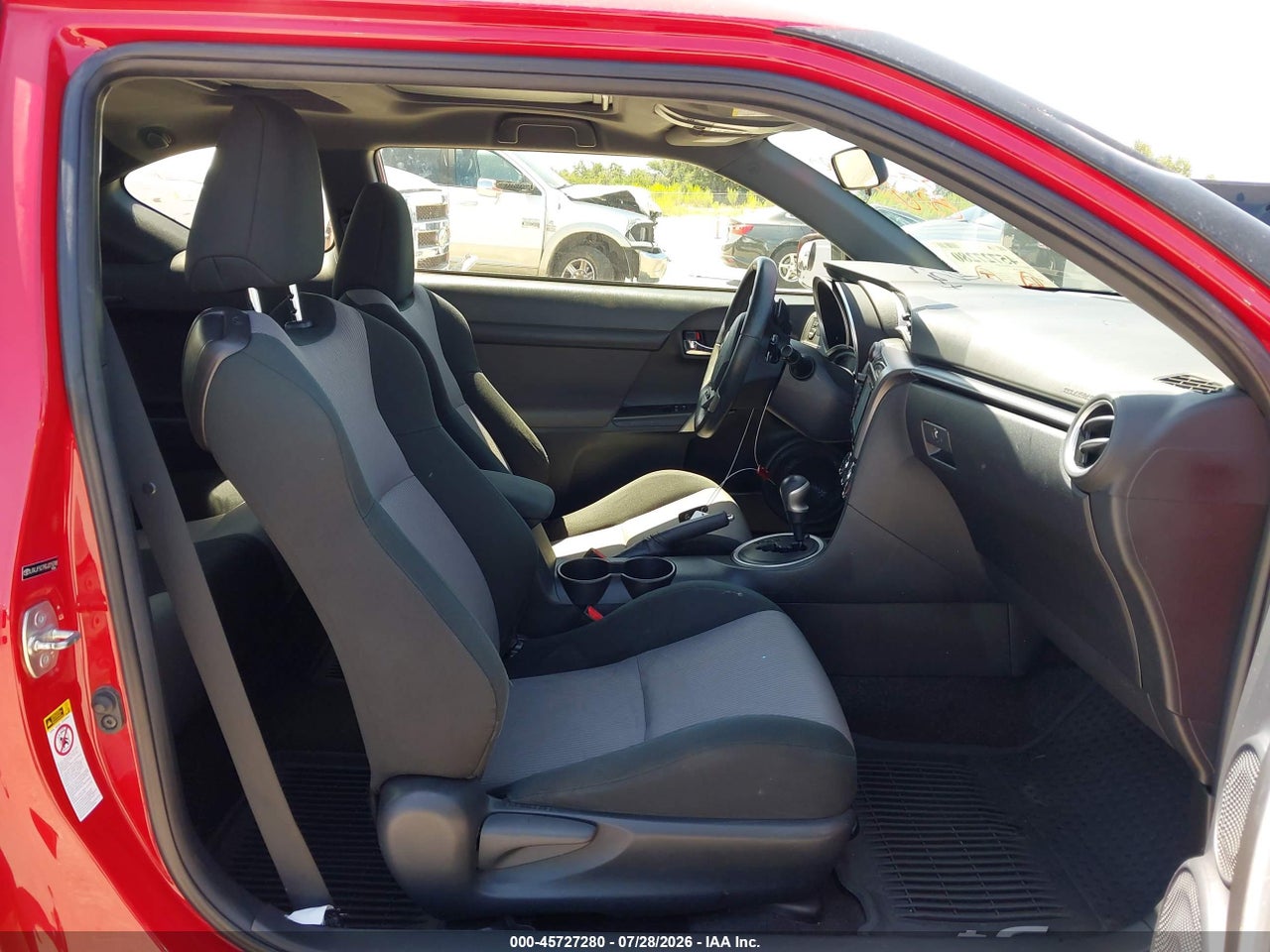 2016 SCION TC · 5/11