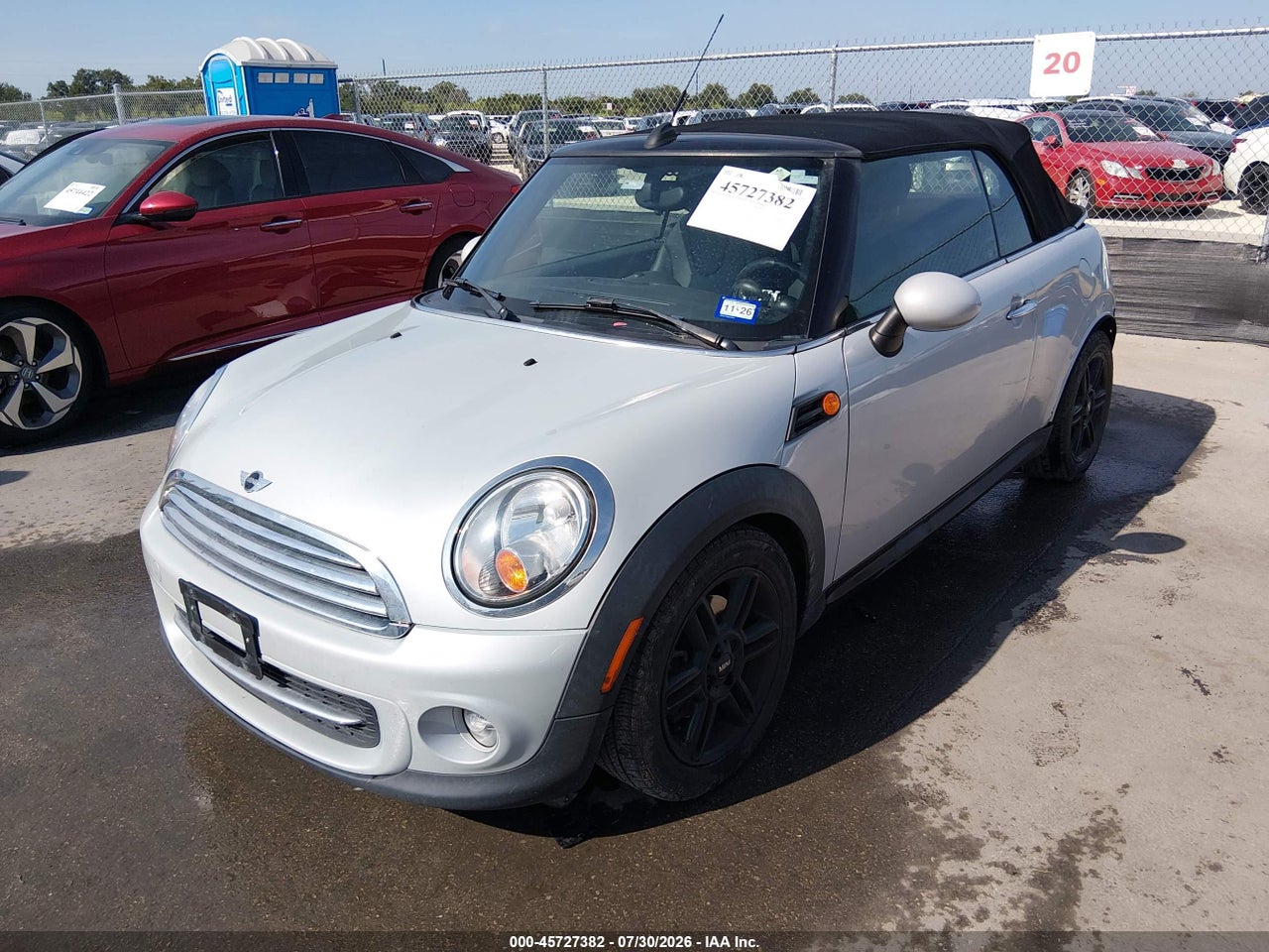 2014 MINI CONVERTIBLE COOPER · 2/11