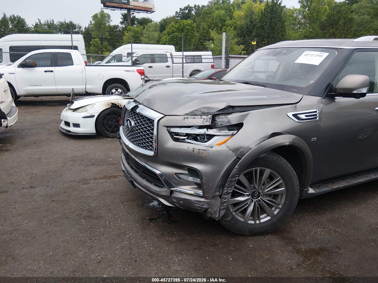 2019 INFINITI QX80 LUXE · 6/11