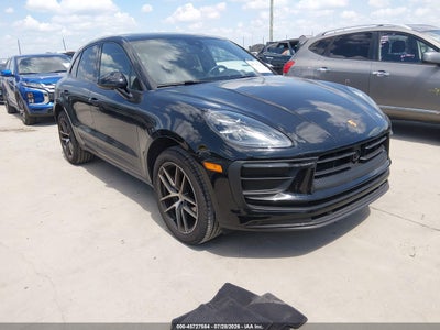 WP1AA2A51SL****** · 2025 PORSCHE MACAN T