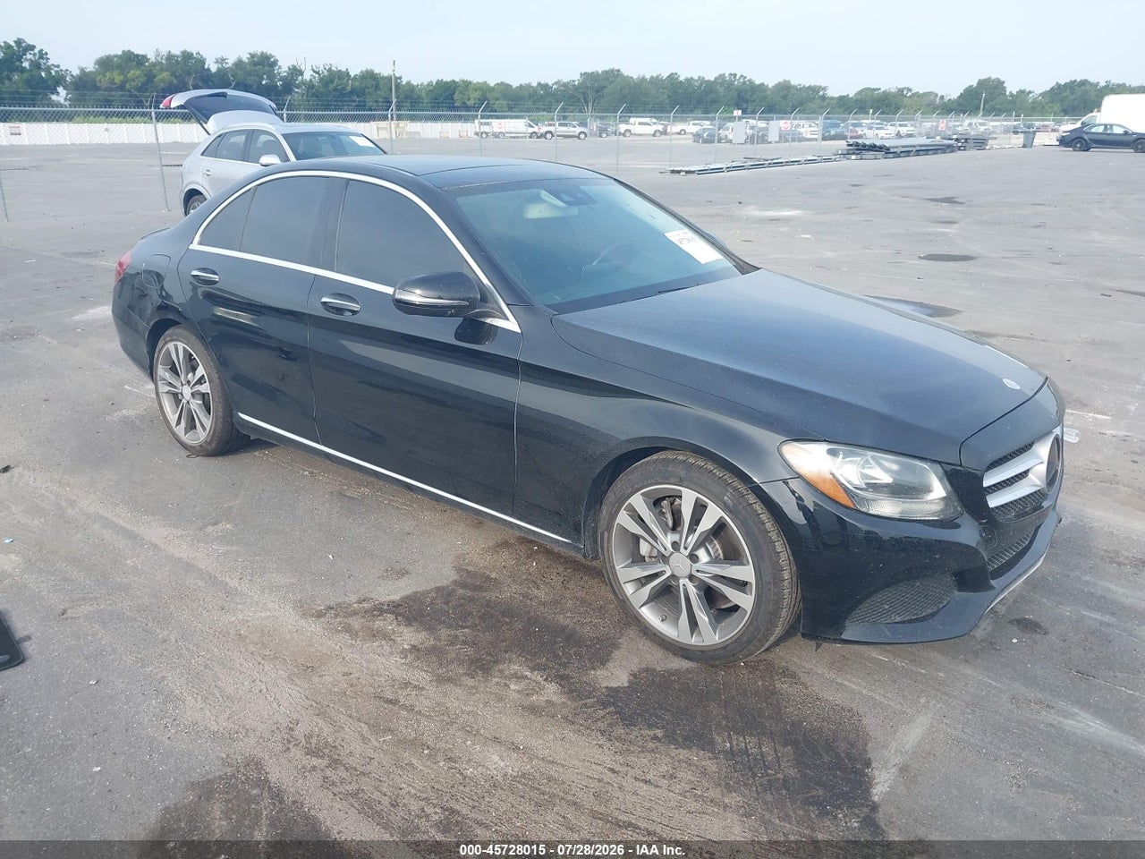 WDDWF4JB0GR****** · 2016 MERCEDES-BENZ C 300