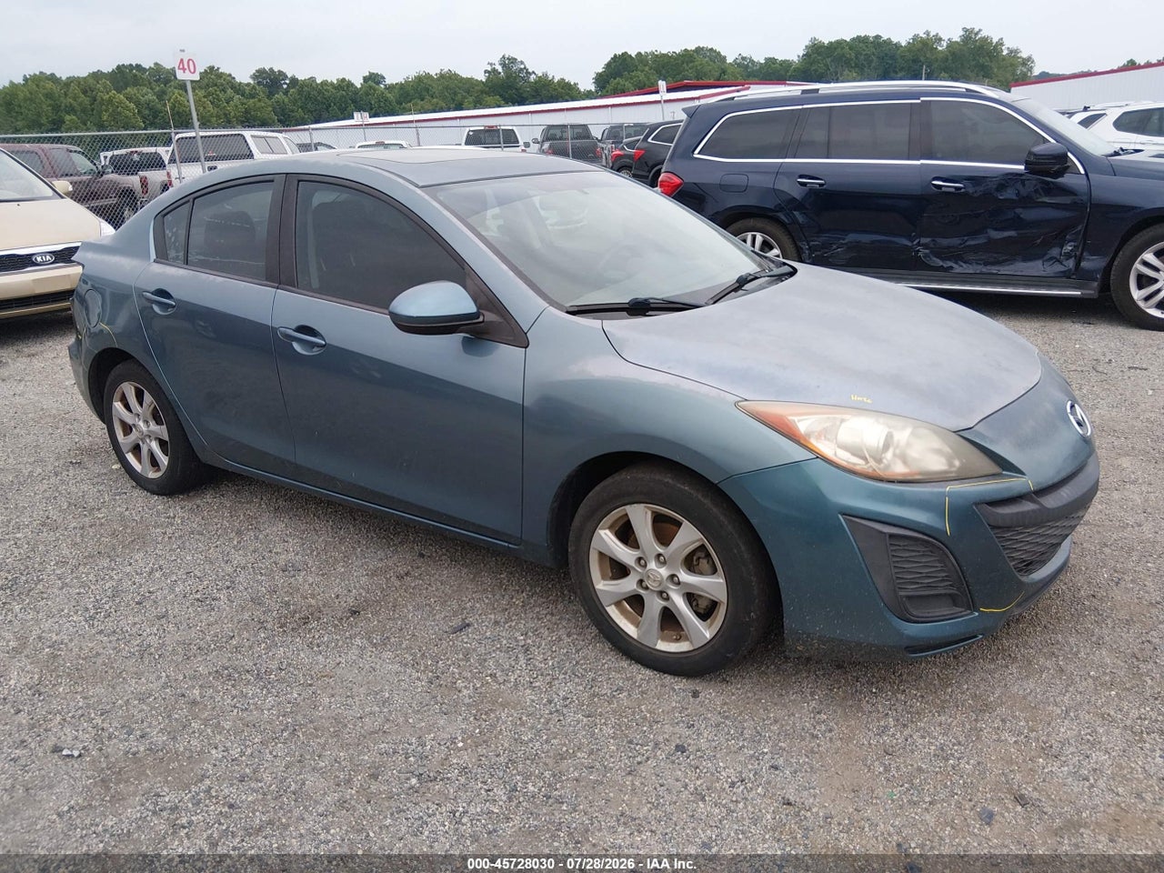 JM1BL1VF0B1****** · 2011 MAZDA MAZDA3 I TOURING