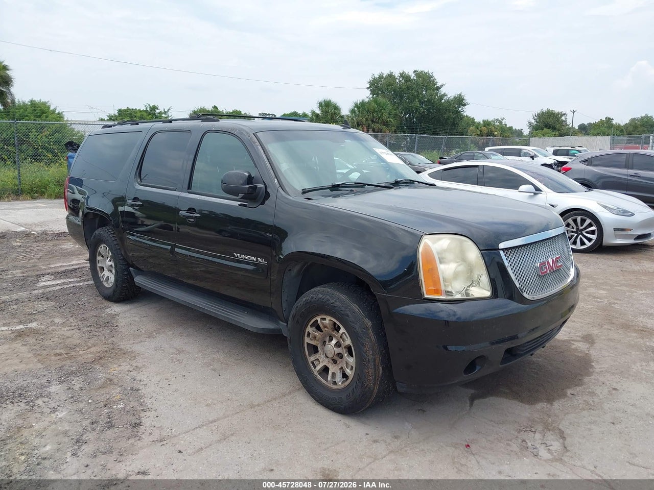 1GKFC16037J****** · 2007 GMC YUKON XL SLE