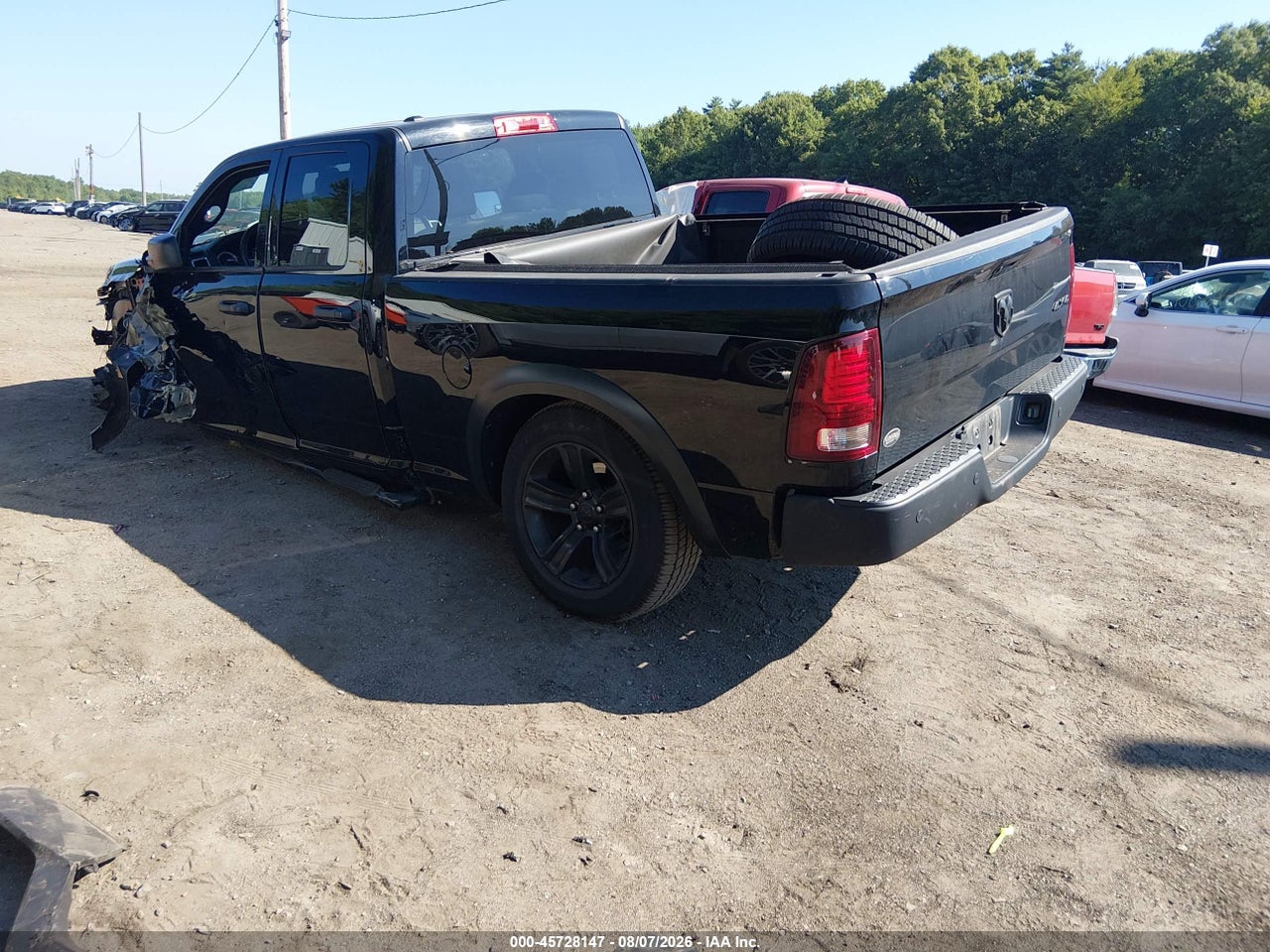 2022 RAM 1500 CLASSIC WARLOCK  4X4 6'4 BOX · 3/11