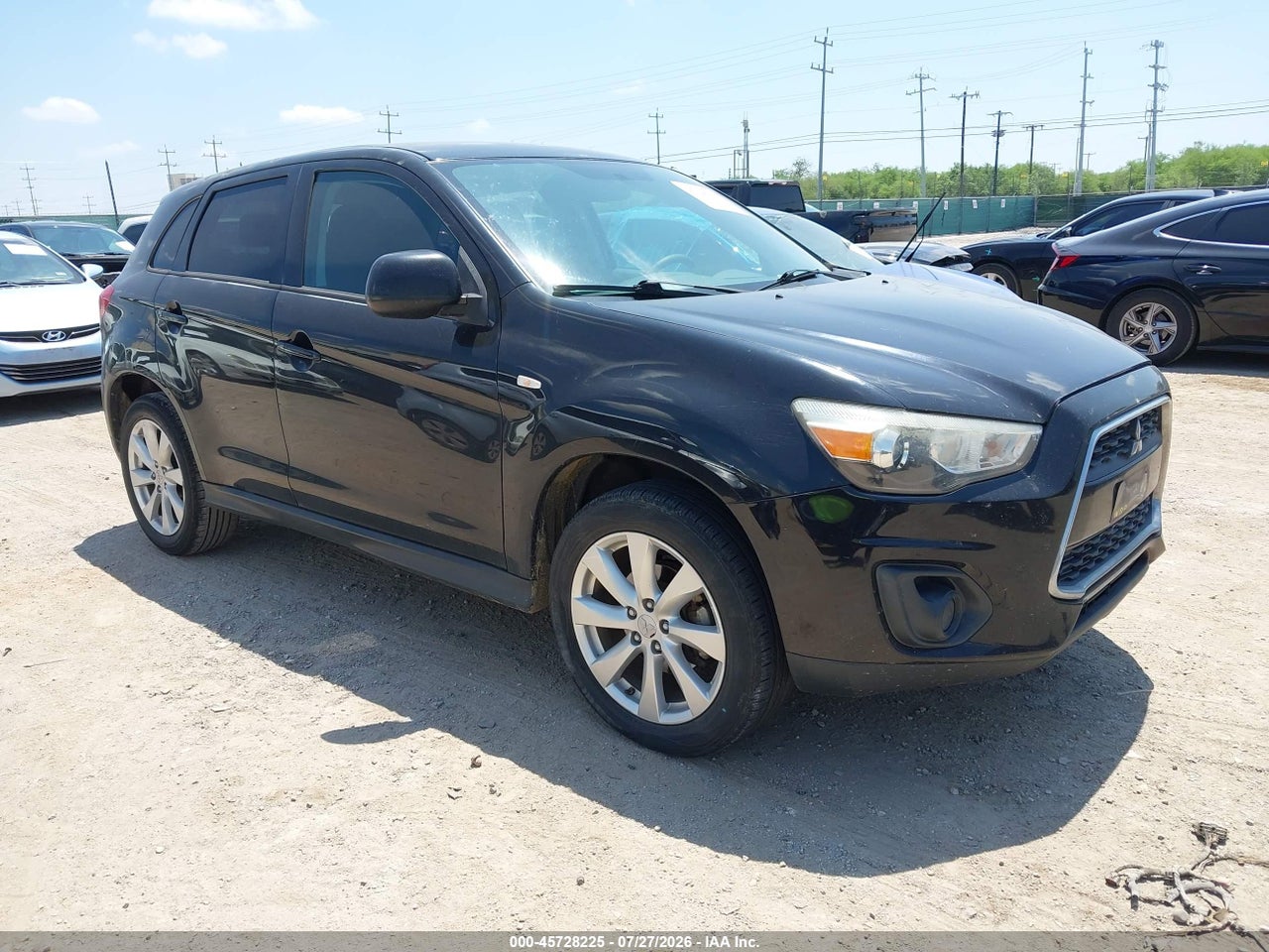 4A4AP3AU5FE****** · 2015 MITSUBISHI OUTLANDER SPORT ES