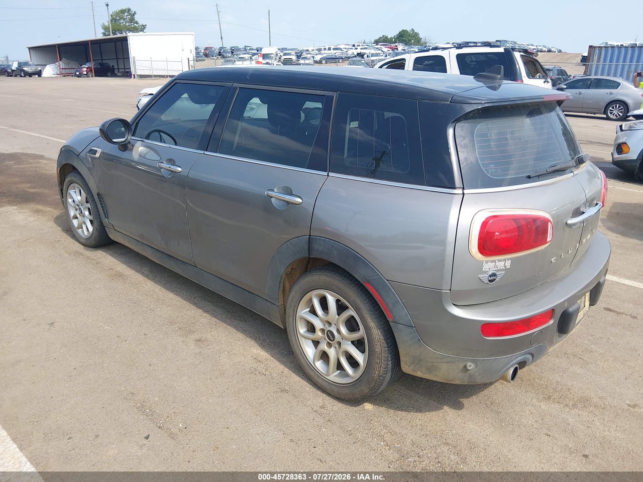 2016 MINI CLUBMAN COOPER · 3/11