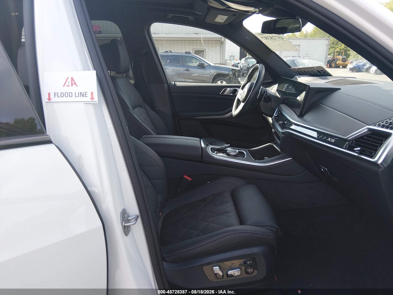 2026 BMW X5 PHEV XDRIVE50E · 6/11