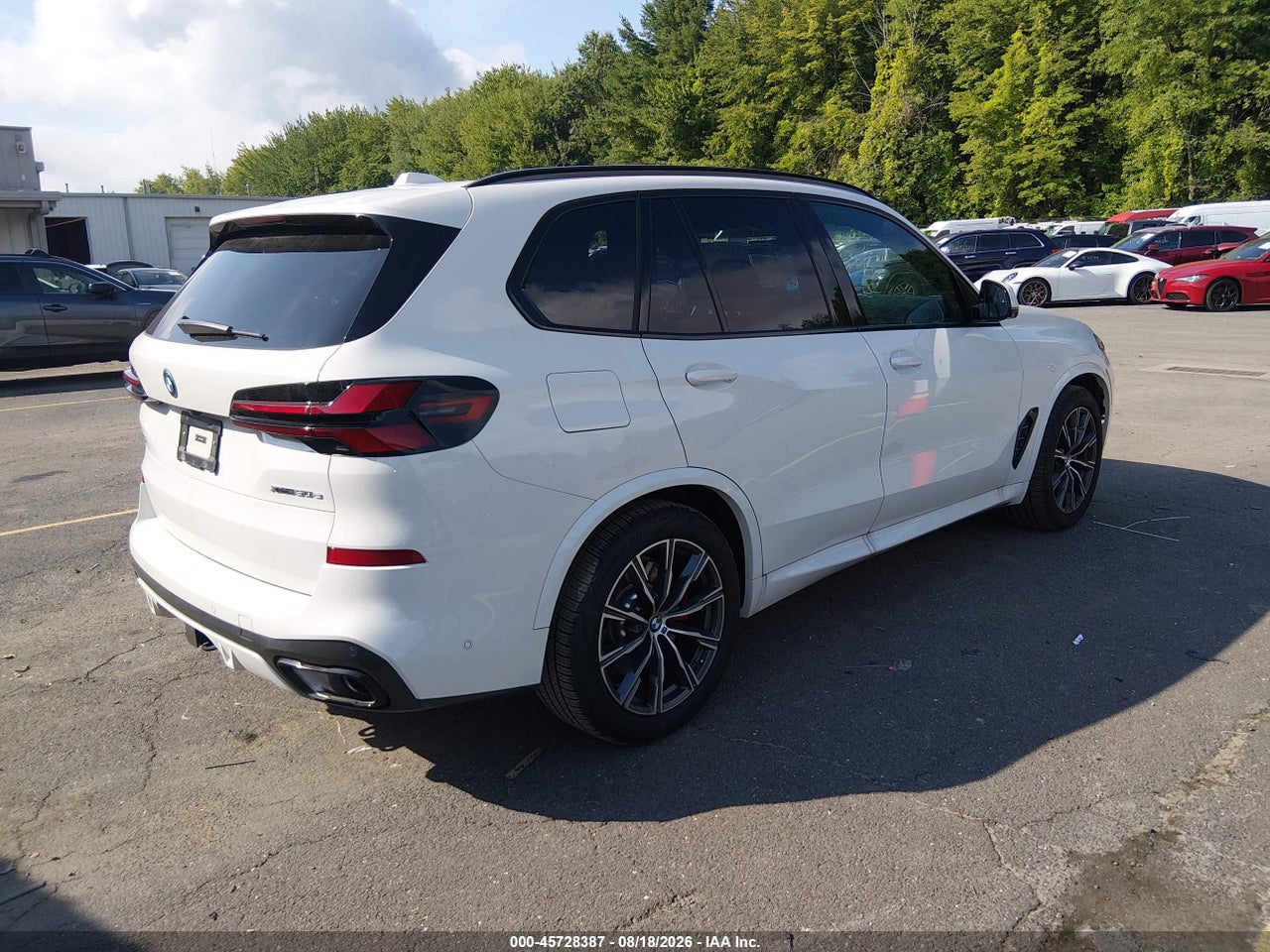2026 BMW X5 PHEV XDRIVE50E · 4/11