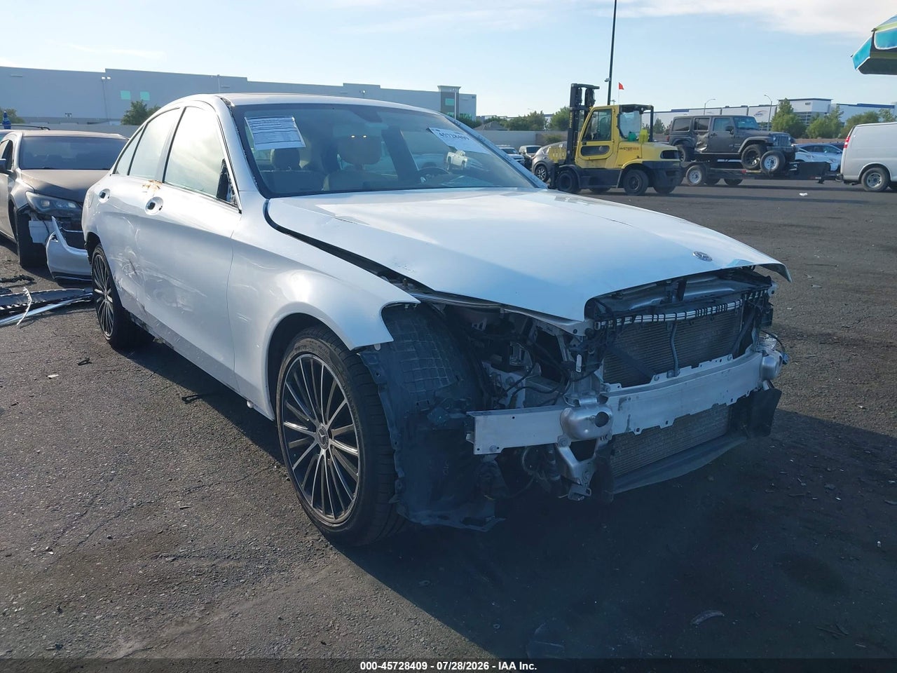 55SWF8DB5KU****** · 2019 MERCEDES-BENZ C 300