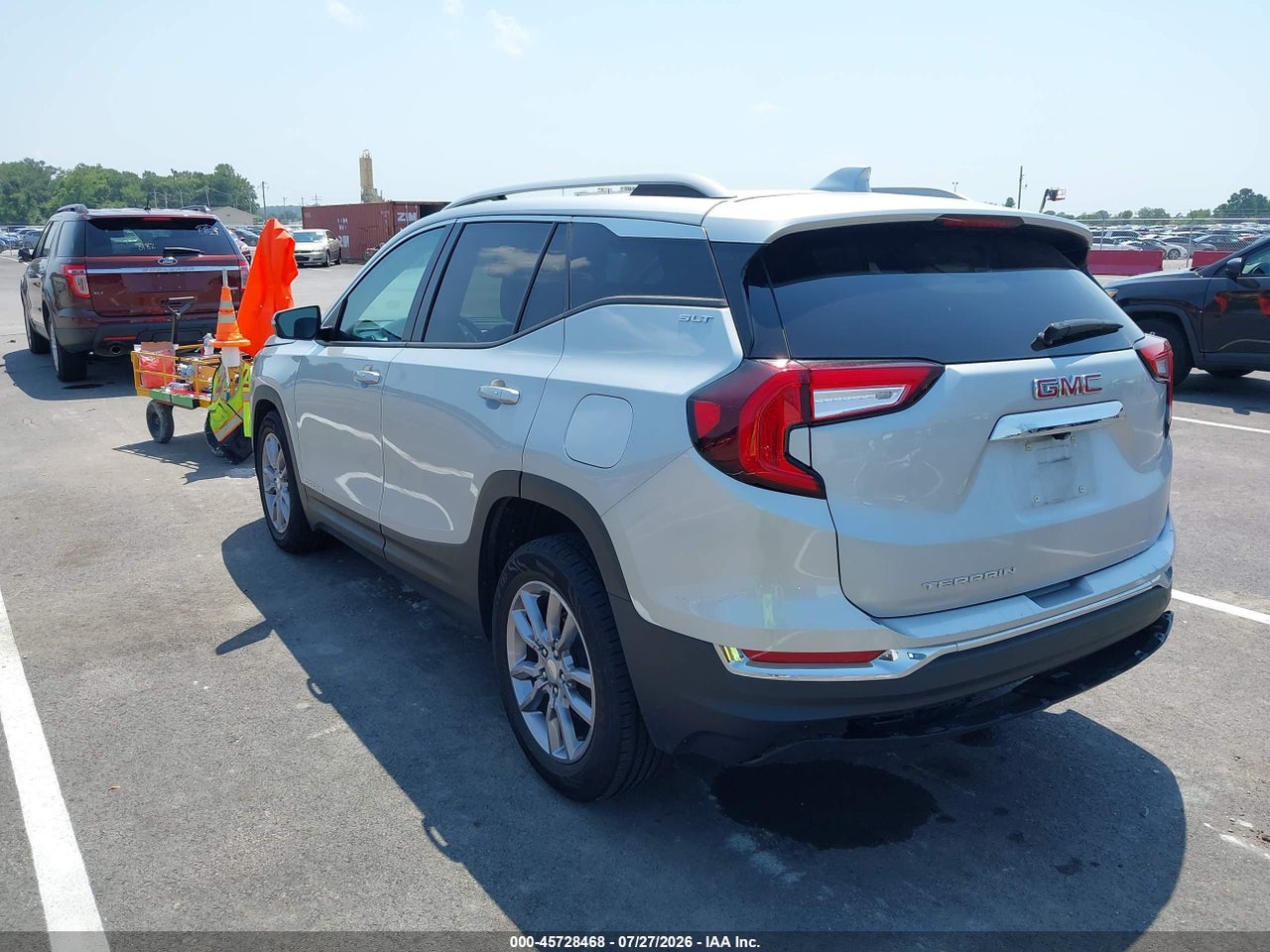 2022 GMC TERRAIN FWD SLT · 3/11