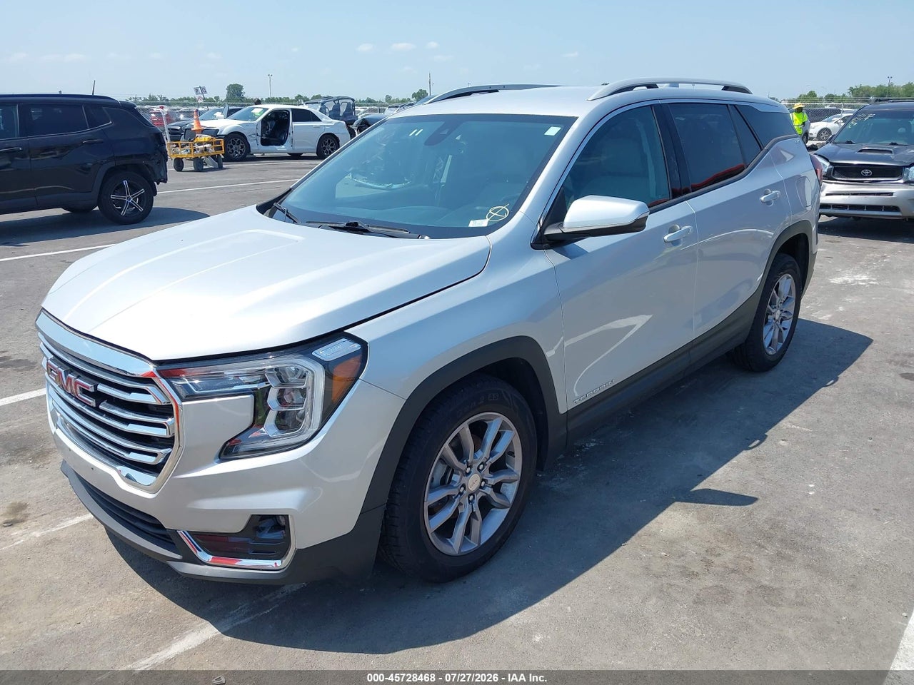 2022 GMC TERRAIN FWD SLT · 2/11