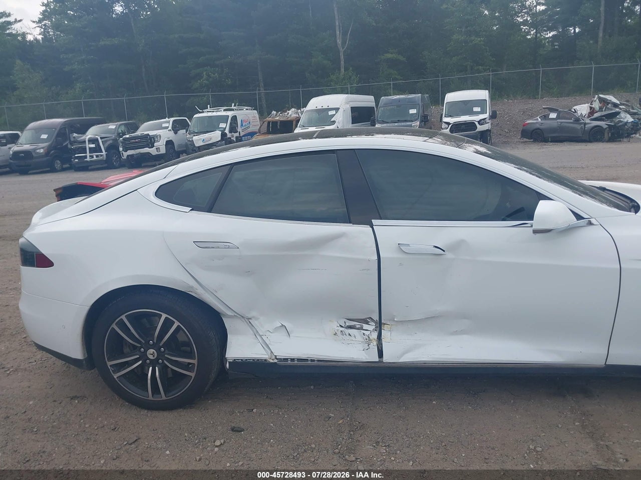 2015 TESLA MODEL S 60/70/85 · 6/11