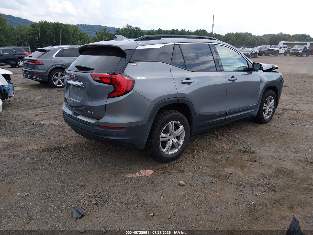 2020 GMC TERRAIN AWD SLE · 4/11
