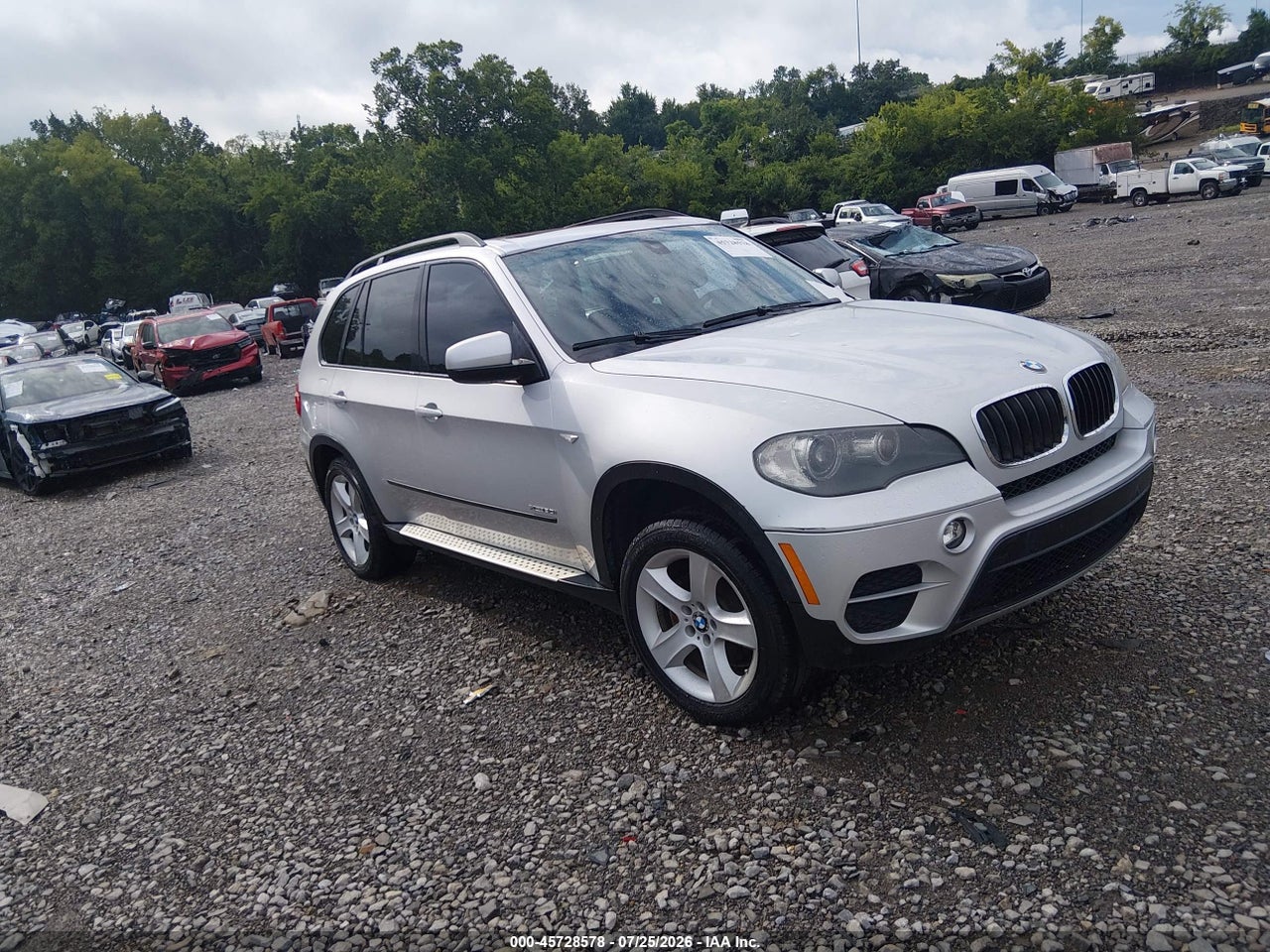 5UXFE43599L****** · 2009 BMW X5 XDRIVE30I