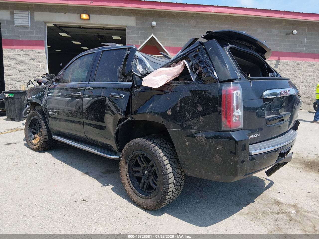 2019 GMC YUKON DENALI · 3/11