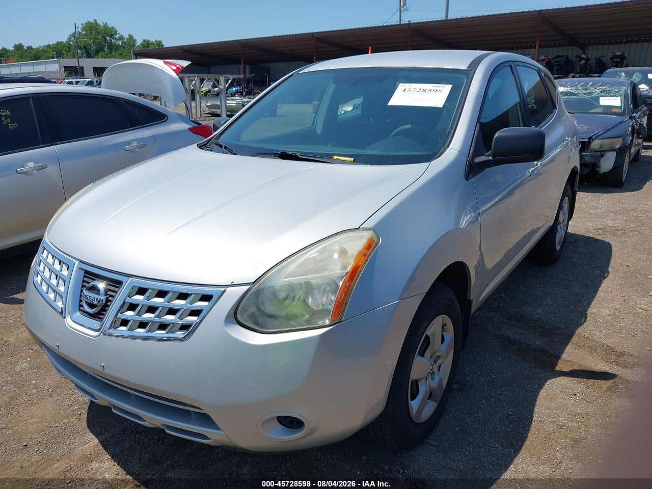2009 NISSAN ROGUE S · 6/11