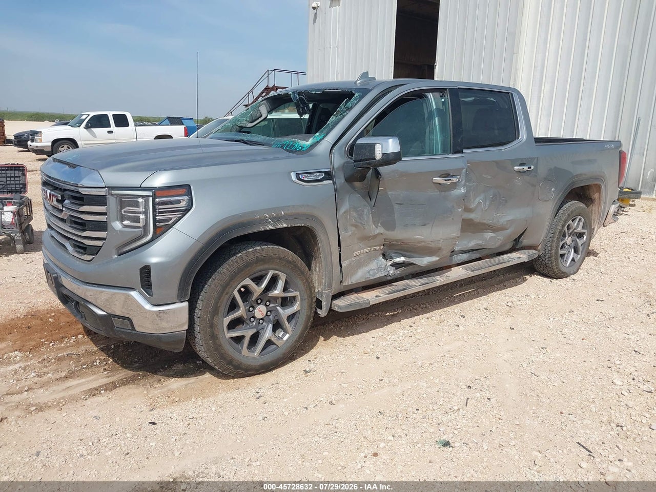 2025 GMC SIERRA 1500 4WD  SHORT BOX SLT · 2/11