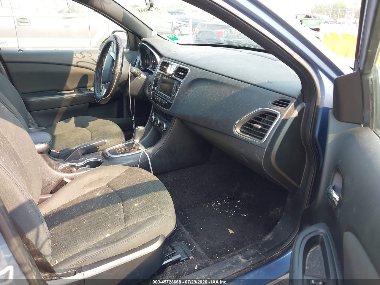 2011 CHRYSLER 200 TOURING · 5/11