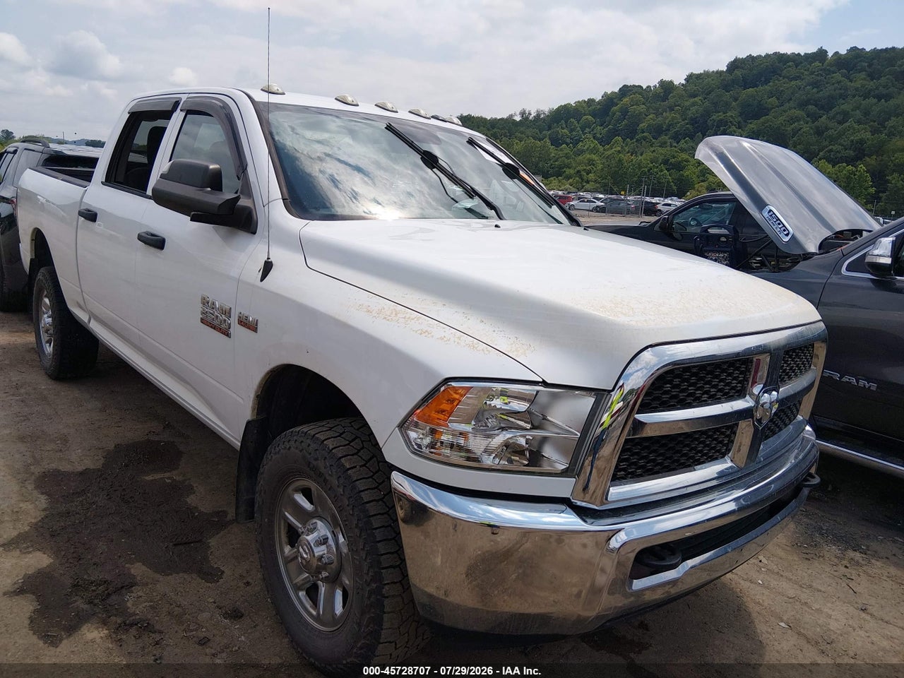 3C6UR5CJ3JG****** · 2018 RAM 2500 TRADESMAN  4X4 6'4 BOX