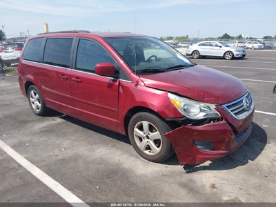 2011 VOLKSWAGEN ROUTAN SE