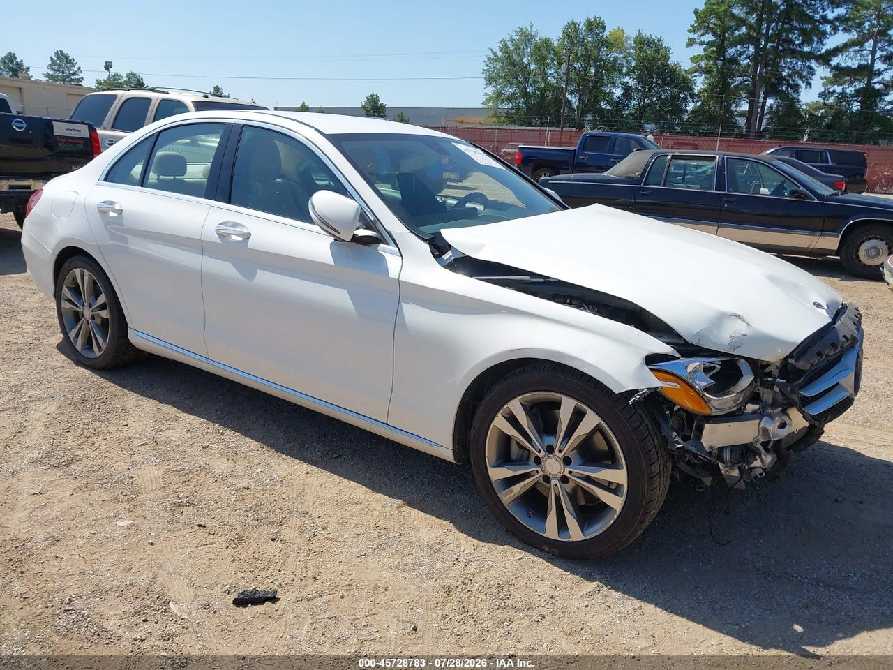 55SWF4JB1GU****** · 2016 MERCEDES-BENZ C 300
