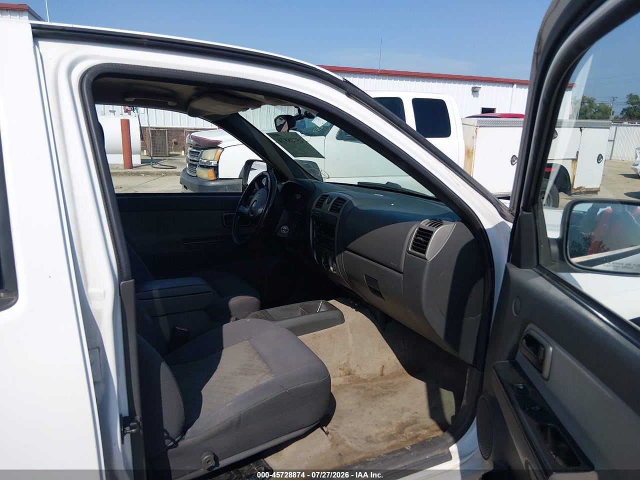 2005 GMC CANYON SLE · 5/7