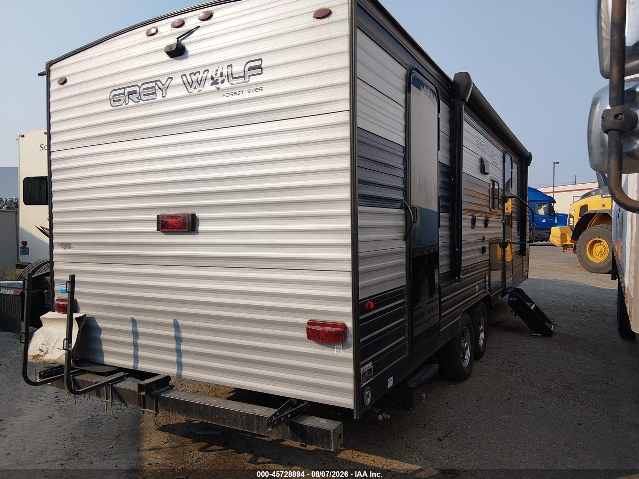 2022 FOREST RIVER GREY WOLF 23DBHW · 4/10