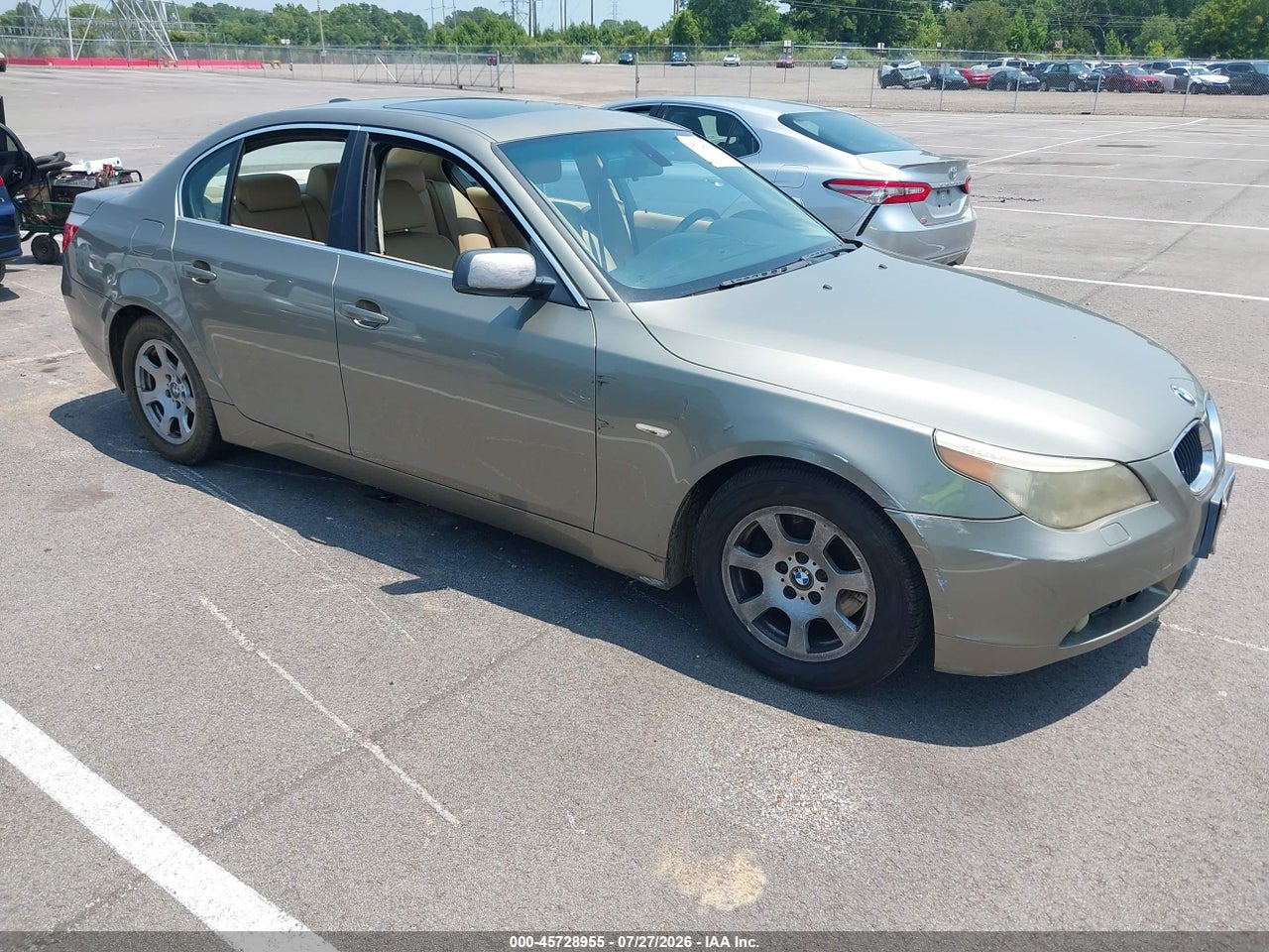 WBANA53584B****** · 2004 BMW 525I