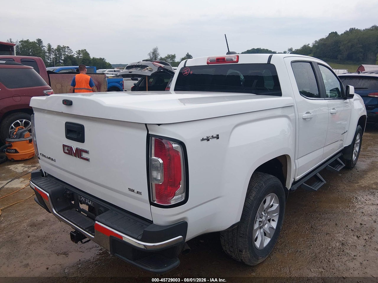 2016 GMC CANYON 4WD SLE · 4/11