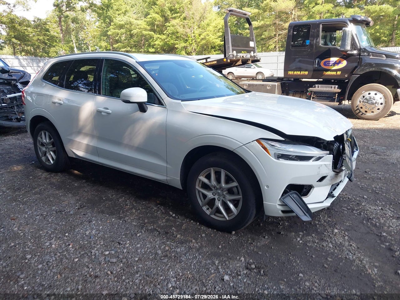 LYV102RK1KB****** · 2019 VOLVO XC60 T5 MOMENTUM