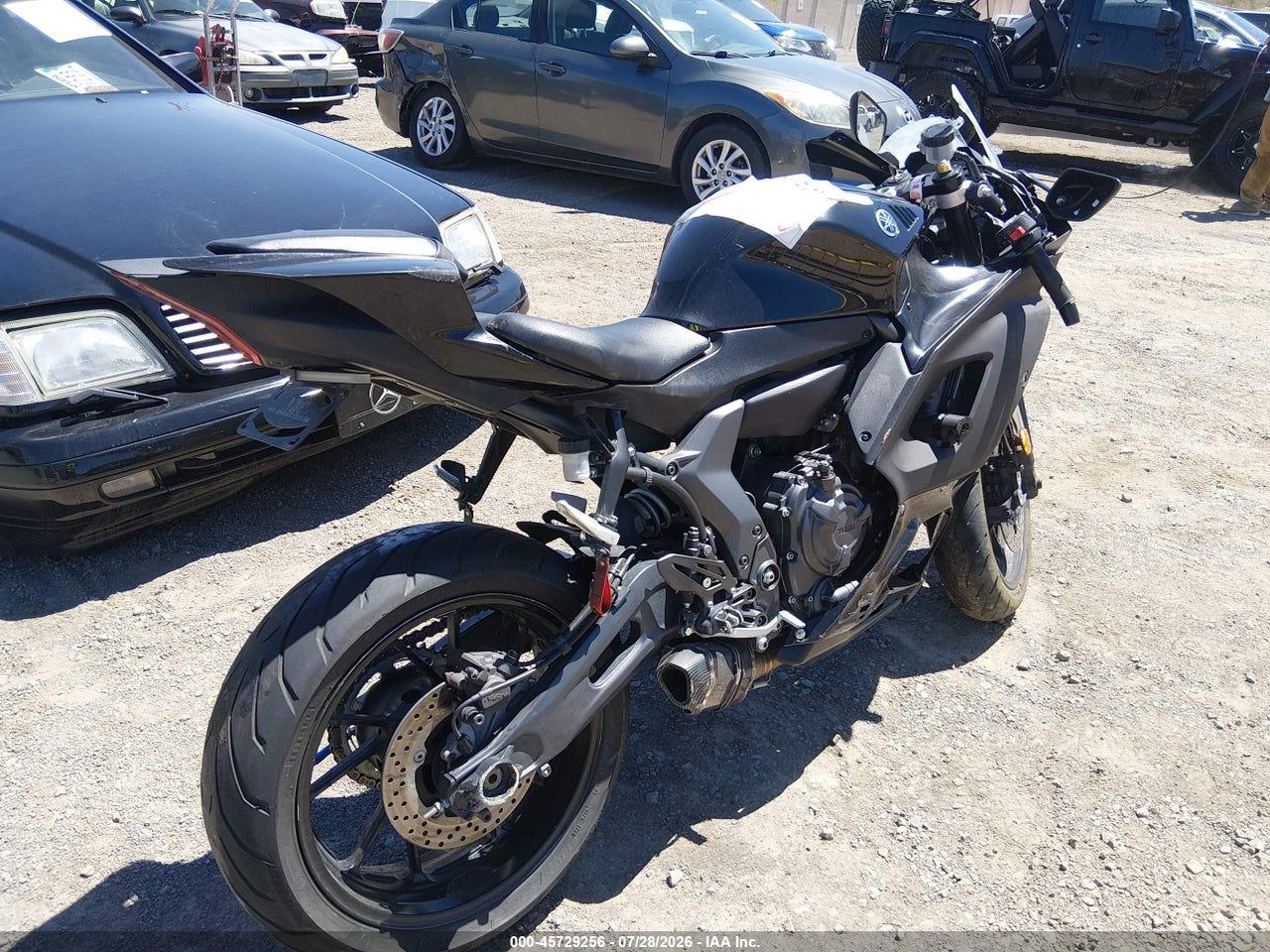 2023 YAMAHA YZFR7 · 4/11