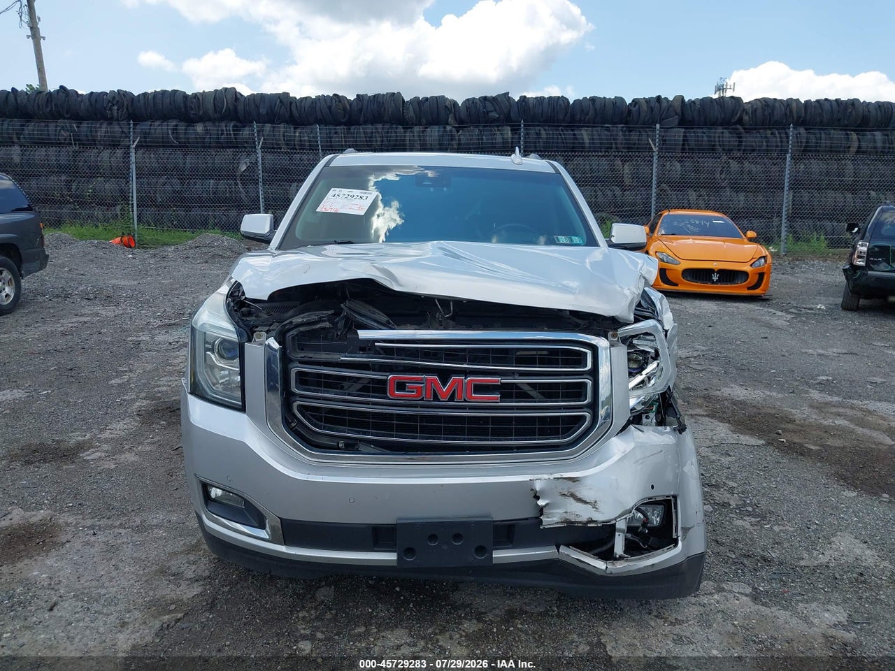 2015 GMC YUKON SLT · 6/11