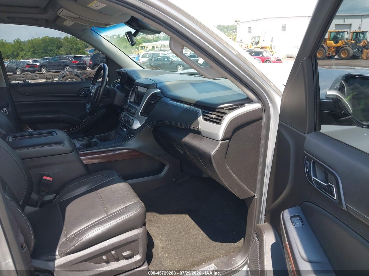 2015 GMC YUKON SLT · 5/11