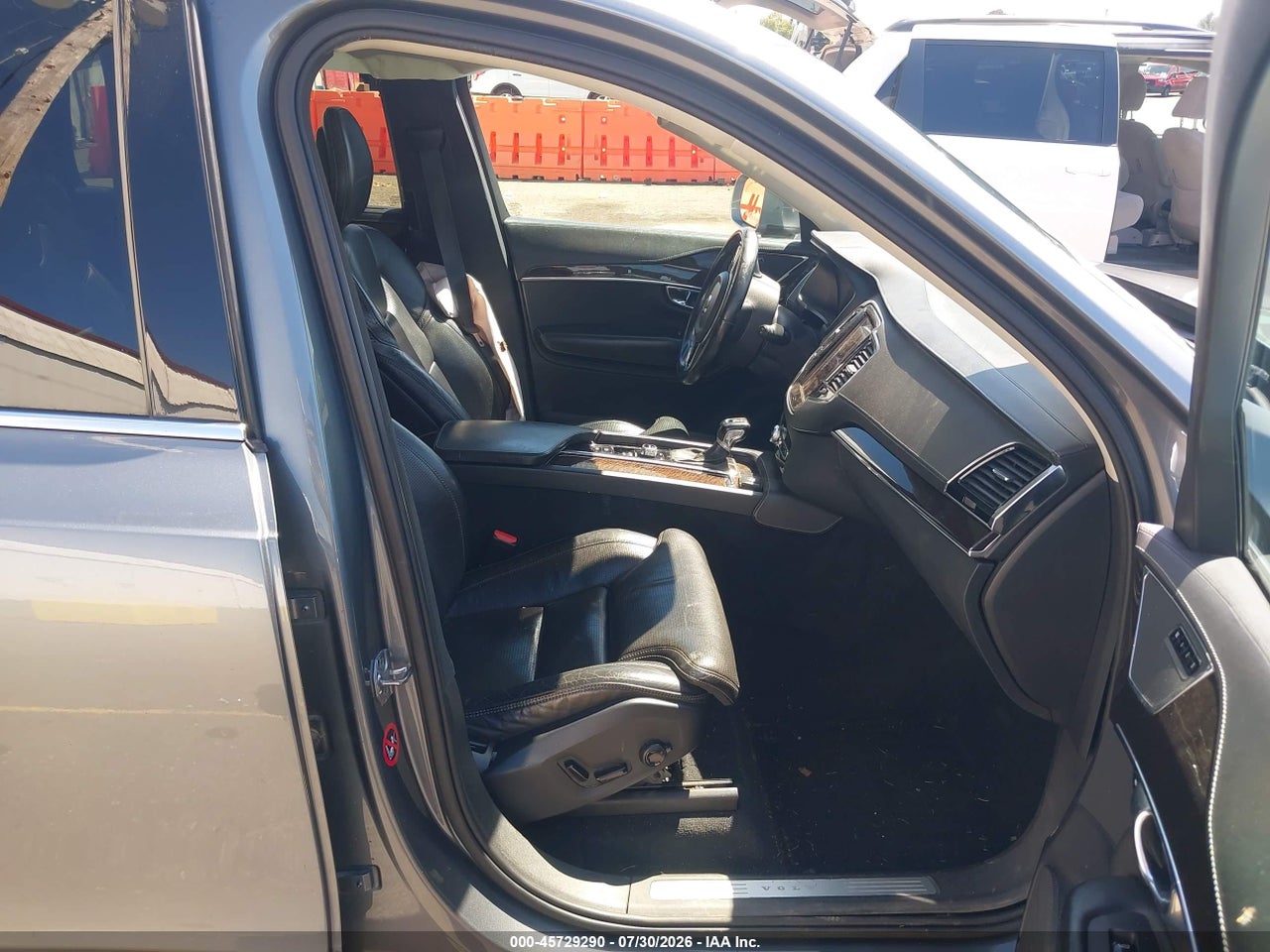 2017 VOLVO XC90 T6 INSCRIPTION · 5/11