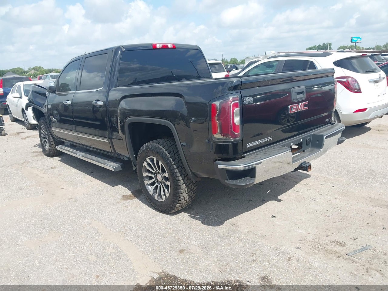2018 GMC SIERRA 1500 SLT · 3/11