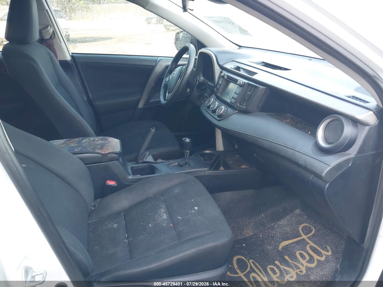 2017 TOYOTA RAV4 LE · 5/11