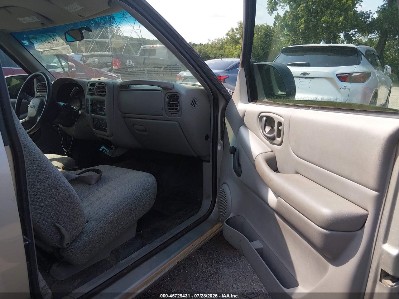 1999 GMC SONOMA SL · 5/11