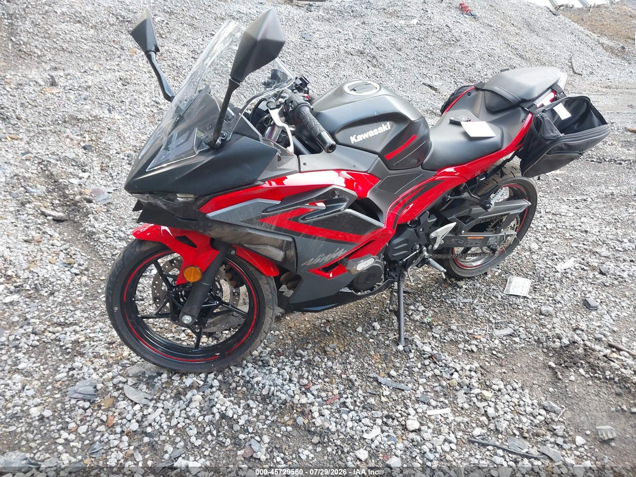 2025 KAWASAKI EX500 A/B · 2/11