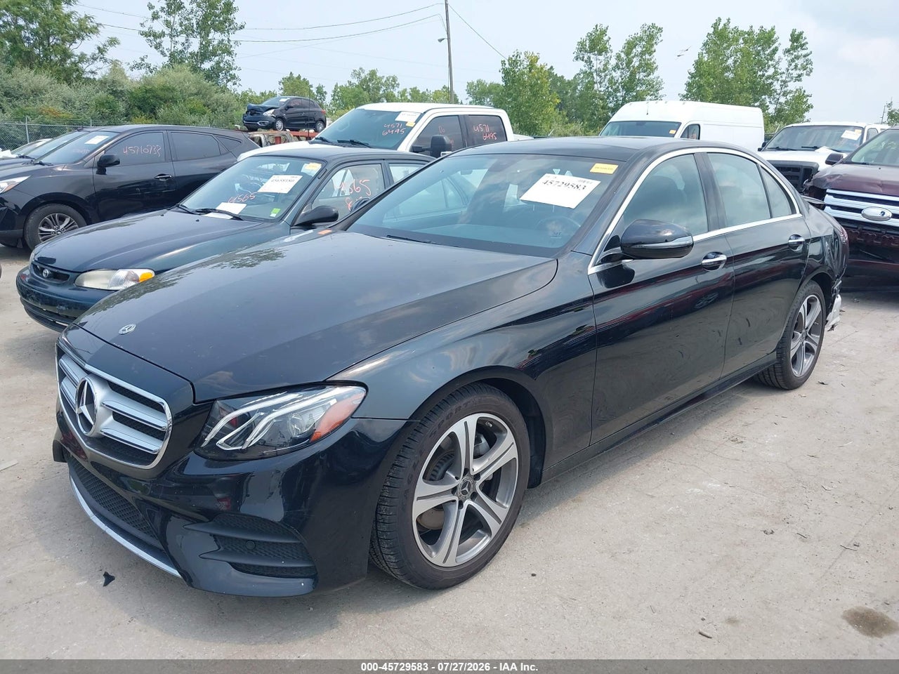 2019 MERCEDES-BENZ E 300 4MATIC · 2/11