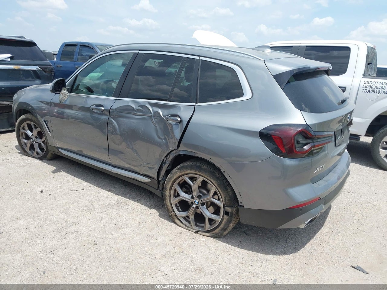 2024 BMW X3 SDRIVE30I · 3/11