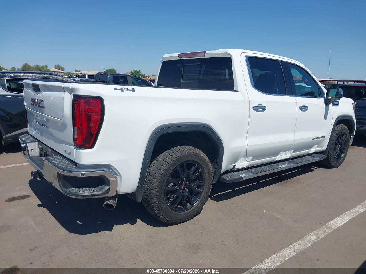 3GTU9DED5LG****** · 2020 GMC SIERRA 1500 4WD  SHORT BOX SLT · 4/11