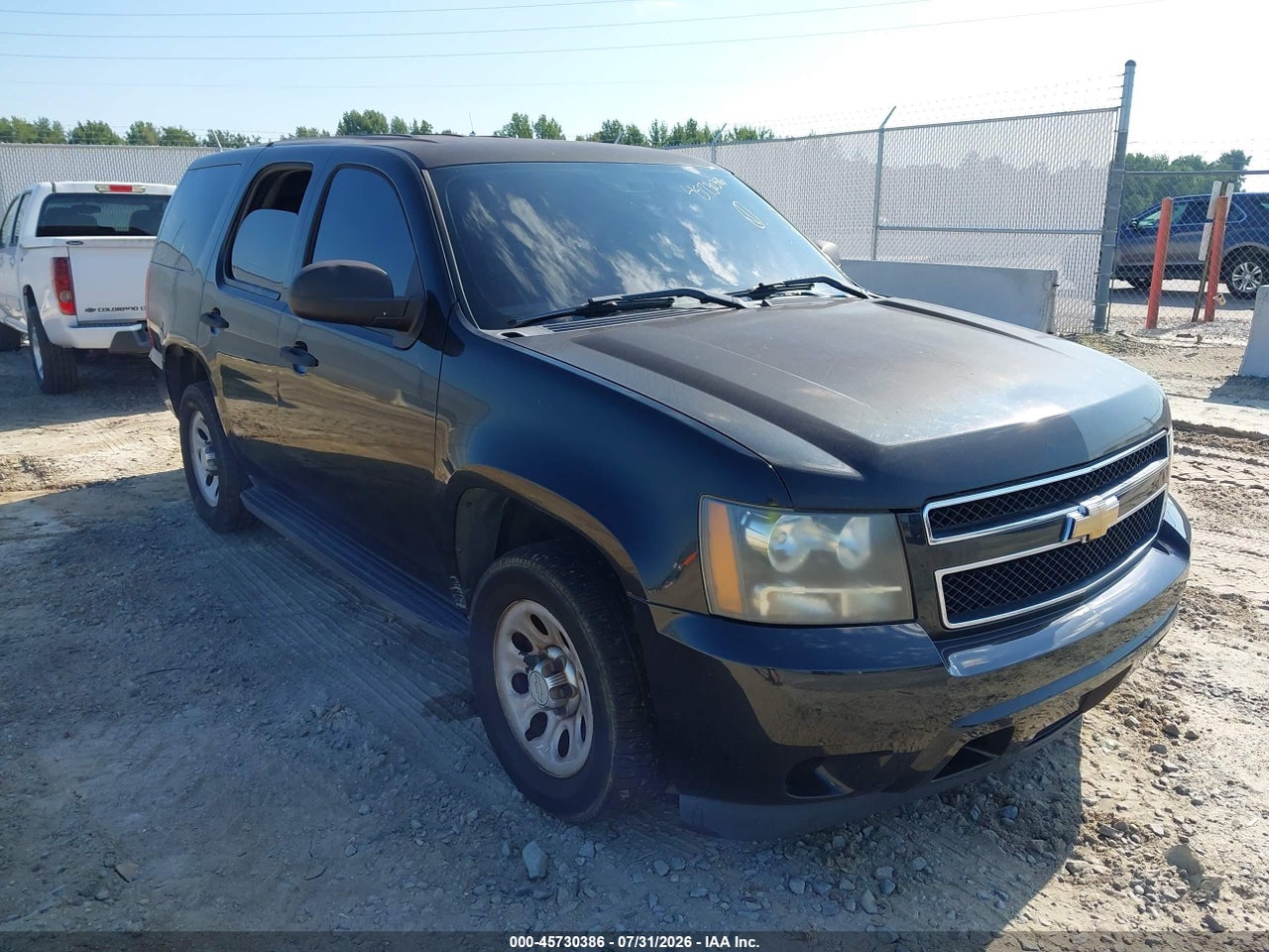 1GNLC2E08BR****** · 2011 CHEVROLET TAHOE COMMERCIAL